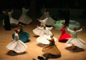 Ciri Khas Tarian Sufi